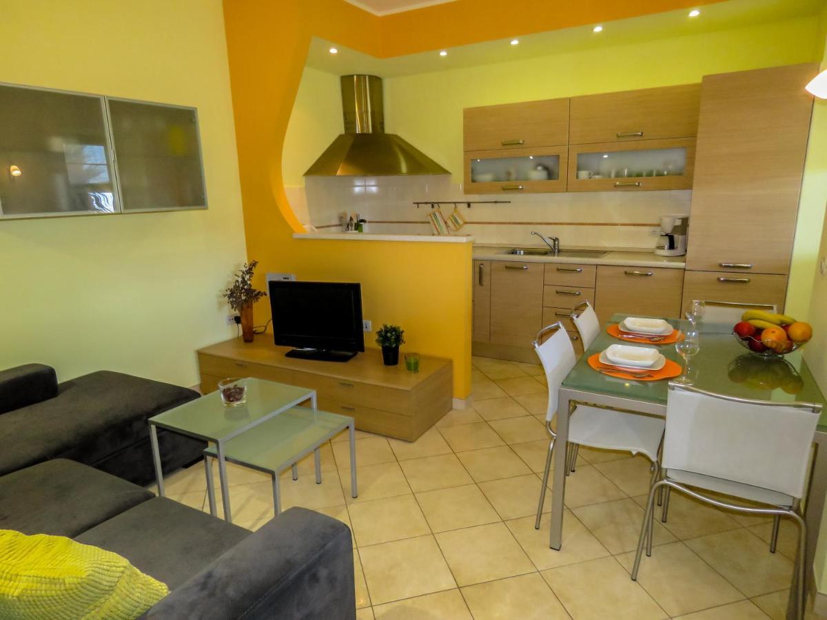 Apartment Palmic Laurana Esterno foto