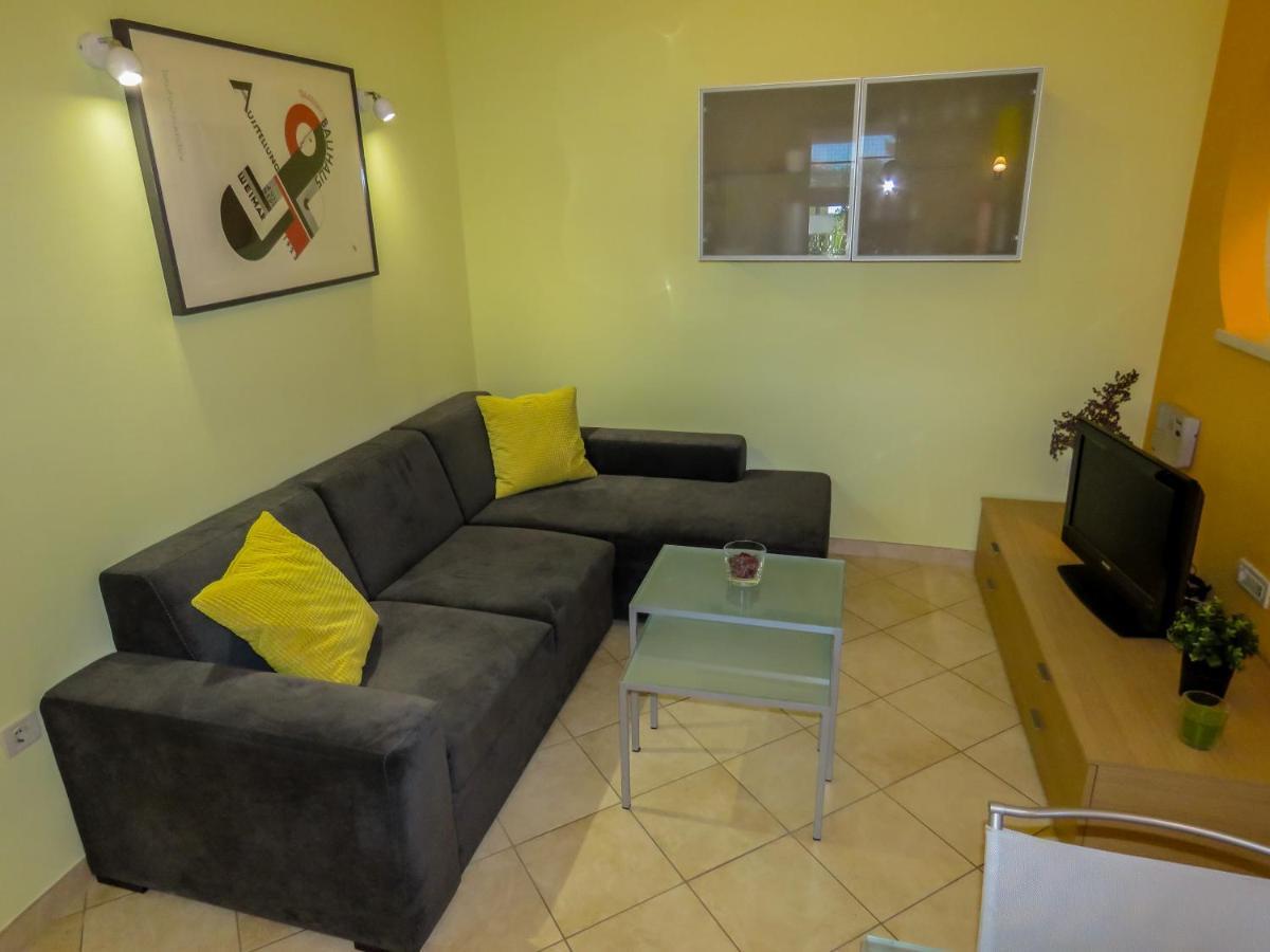 Apartment Palmic Laurana Esterno foto